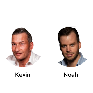 Diese Beschreibung scheint sich auf ein Foto oder Bild zu beziehen, auf dem zwei Männer namens Kevin und Noah abgebildet sind. Sie posieren vor einem schlichten weißen Hintergrund, der häufig in professionellen oder Studioumgebungen verwendet wird, um die Motive ohne Ablenkung hervorzuheben. Kevin trägt ein weißes Hemd, während Noah ein hellblaues trägt. Beide Männer blicken direkt in die Kamera, was darauf hindeutet, dass sie entweder zu Identifikationszwecken oder möglicherweise für Werbezwecke posieren. Ohne zusätzlichen Kontext ist das ungefähr alles, was man aus dieser Beschreibung allein an Interpretationen ableiten kann.